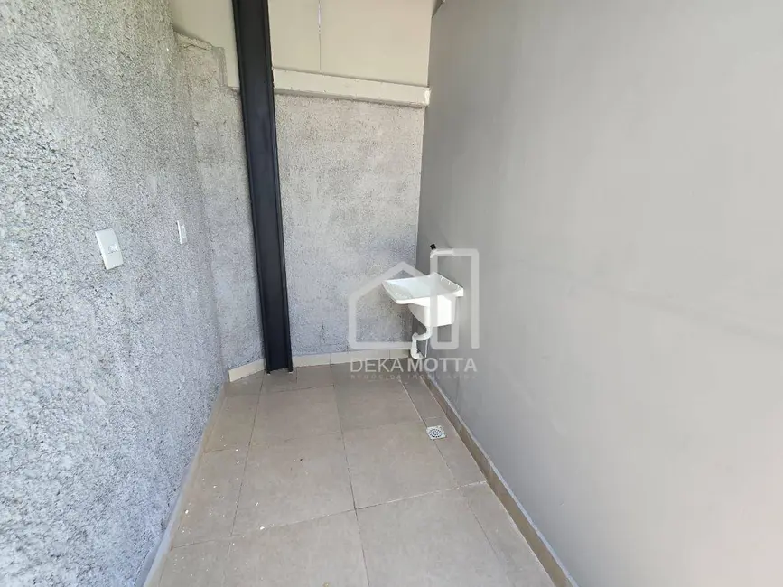 Foto 4 de Casa com 2 quartos à venda, 200m2 em Uberlandia - MG