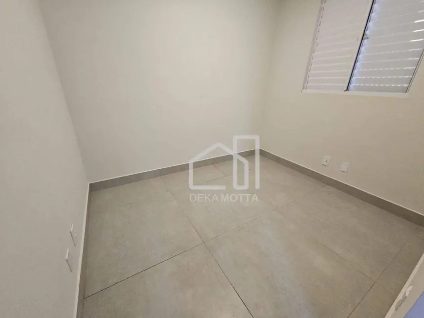 Foto 5 de Apartamento com 2 quartos à venda, 43m2 em Laranjeiras, Uberlandia - MG