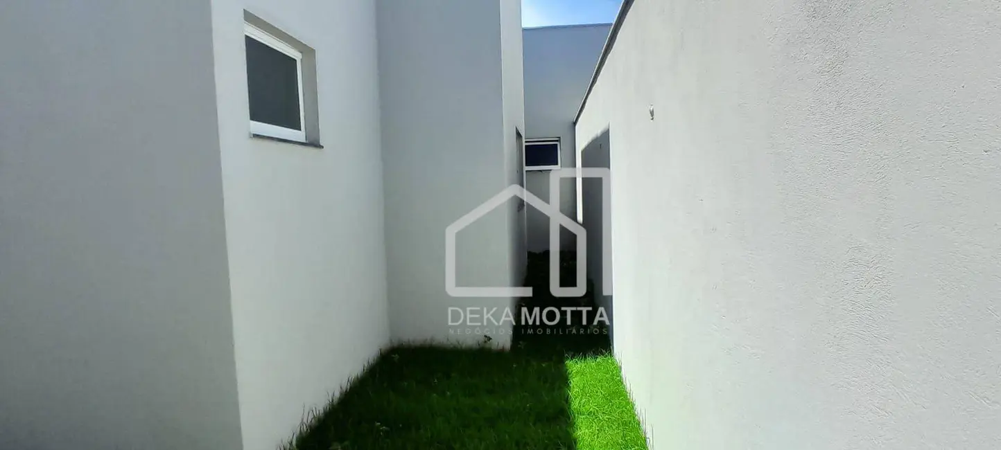 Foto 3 de Casa com 2 quartos à venda, 125m2 em Laranjeiras, Uberlandia - MG