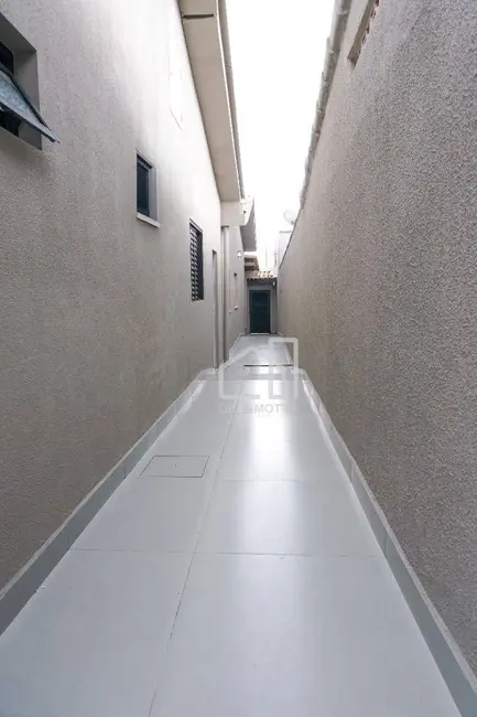 Foto 4 de Casa com 3 quartos à venda, 300m2 em Santa Mônica, Uberlandia - MG