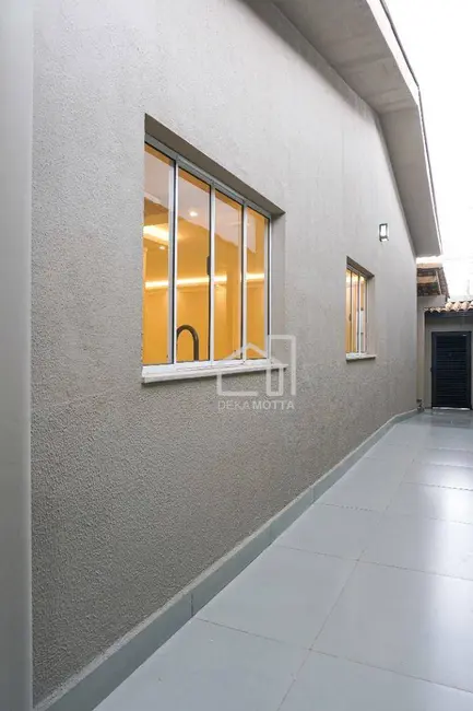 Foto 3 de Casa com 3 quartos à venda, 300m2 em Santa Mônica, Uberlandia - MG