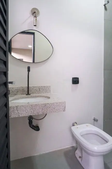 Foto 5 de Casa com 3 quartos à venda, 300m2 em Santa Mônica, Uberlandia - MG