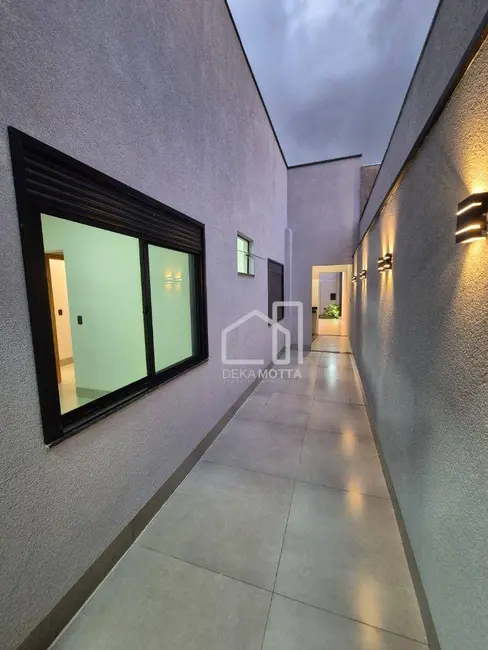Foto 4 de Casa com 3 quartos à venda, 250m2 em Granada, Uberlandia - MG