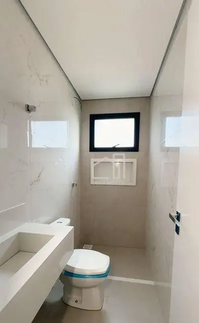 Foto 5 de Cobertura com 4 quartos à venda, 18550m2 em Santa Mônica, Uberlandia - MG