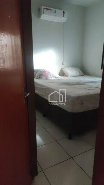 Foto 3 de Casa com 4 quartos à venda, 250m2 em Jardim Brasília, Uberlandia - MG