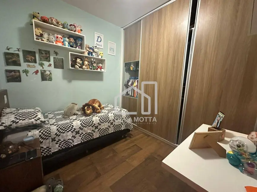 Foto 6 de Casa com 3 quartos à venda, 250m2 em Cidade Jardim, Uberlandia - MG