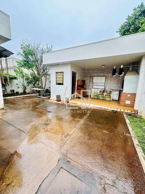 Foto 5 de Casa com 4 quartos à venda, 373m2 em Nossa Senhora Aparecida, Uberlandia - MG