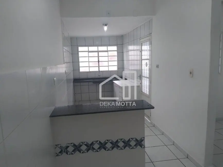 Casa com 5 quartos à venda, 360m2 em Saraiva, Uberlandia - MG - imagem 8 Foto 8 de Casa com 5 quartos à venda, 360m2 em Saraiva, Uberlandia - MG