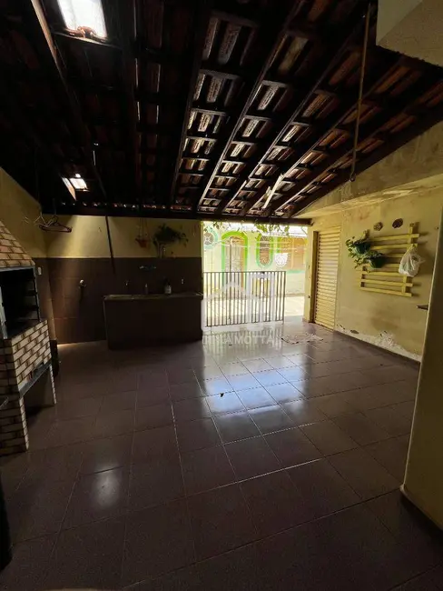 Foto 9 de Casa com 5 quartos à venda, 300m2 em Osvaldo Rezende, Uberlandia - MG
