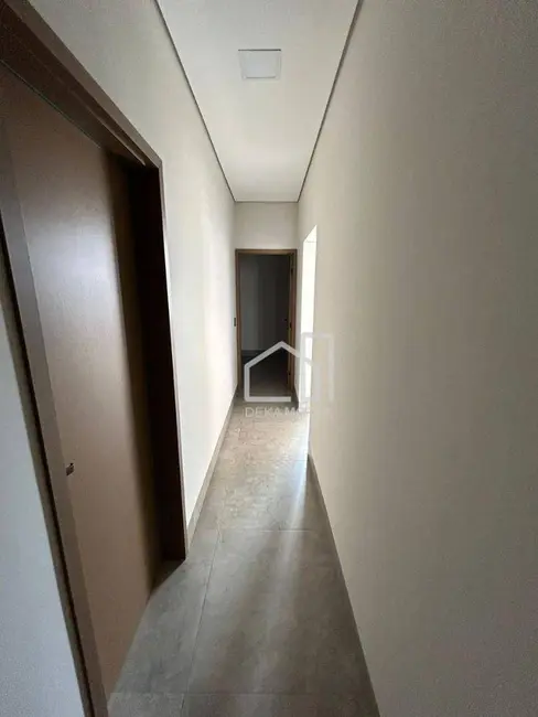 Foto 2 de Casa com 3 quartos à venda, 285m2 em Grand Ville, Uberlandia - MG