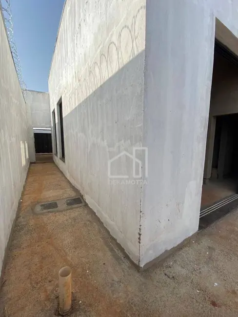Foto 6 de Casa com 2 quartos à venda, 250m2 em Uberlandia - MG