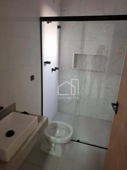 Foto 8 de Casa com 3 quartos à venda, 260m2 em Uberlandia - MG