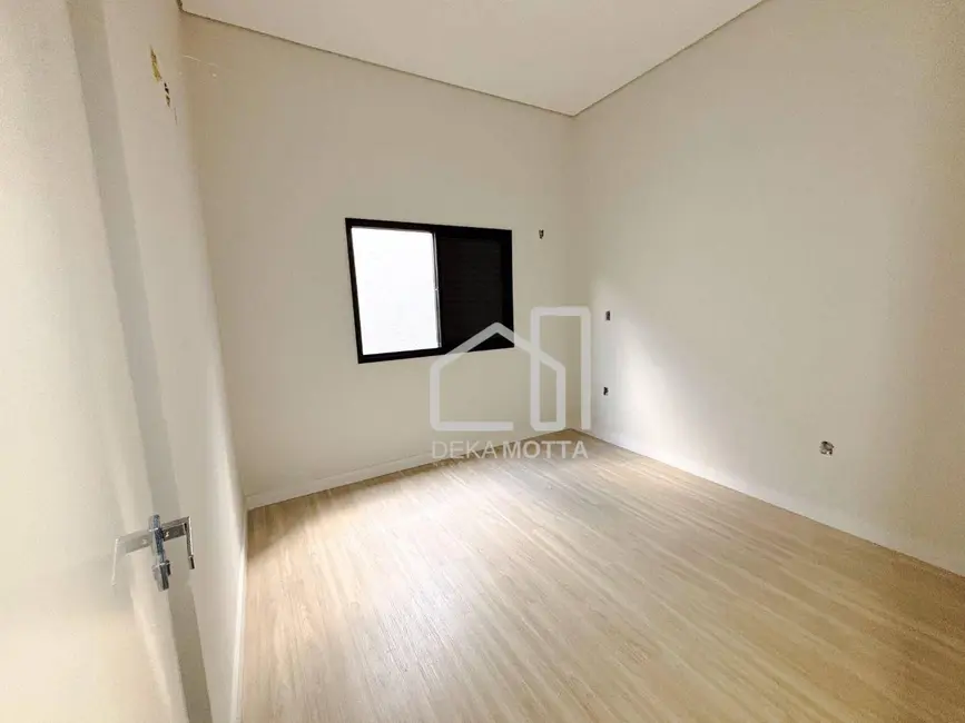 Foto 8 de Casa com 3 quartos à venda, 250m2 em Uberlandia - MG