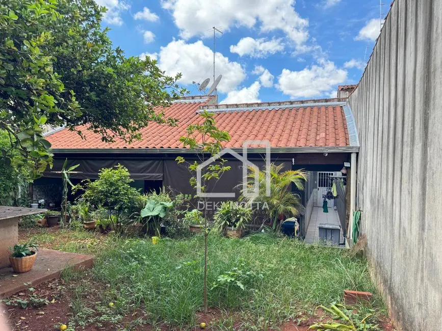 Foto 8 de Casa com 3 quartos à venda, 250m2 em Taiaman, Uberlandia - MG