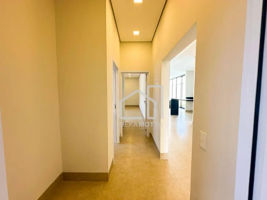 Foto 9 de Casa de Condomínio com 3 quartos à venda, 399m2 em Gávea, Uberlandia - MG