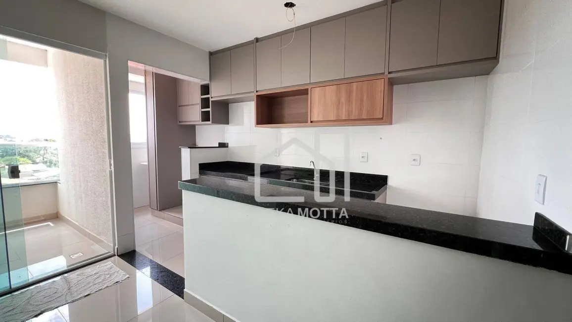 Foto 1 de Apartamento com 3 quartos à venda, 80m2 em Tubalina, Uberlandia - MG