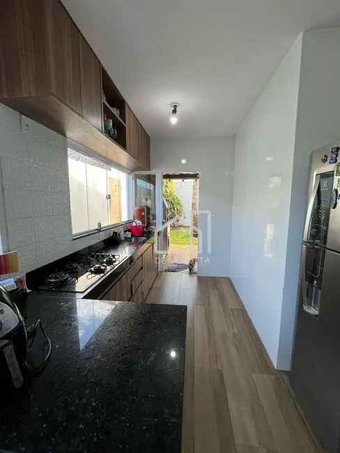 Casa com 3 quartos à venda, 250m2 em Cidade Jardim, Uberlandia - MG - imagem 7 Foto 7 de Casa com 3 quartos à venda, 250m2 em Cidade Jardim, Uberlandia - MG