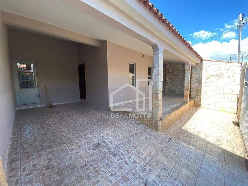 Foto 1 de Casa com 3 quartos à venda, 250m2 em Jardim Patrícia, Uberlandia - MG