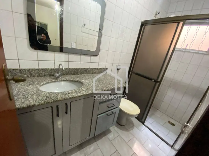 Casa com 3 quartos à venda, 250m2 em Jardim Patrícia, Uberlandia - MG - imagem 3 Foto 3 de Casa com 3 quartos à venda, 250m2 em Jardim Patrícia, Uberlandia - MG