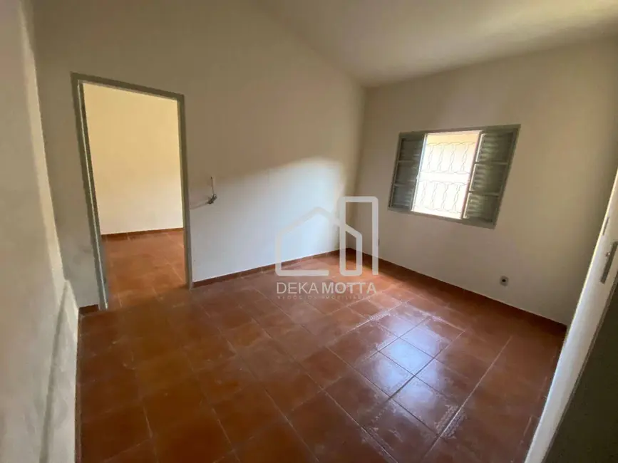 Casa com 3 quartos à venda, 250m2 em Jardim Patrícia, Uberlandia - MG - imagem 6 Foto 6 de Casa com 3 quartos à venda, 250m2 em Jardim Patrícia, Uberlandia - MG