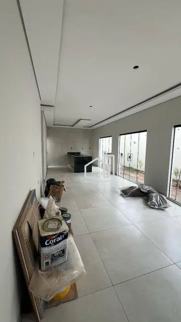 Foto 2 de Casa com 3 quartos à venda, 160m2 em Grand Ville, Uberlandia - MG