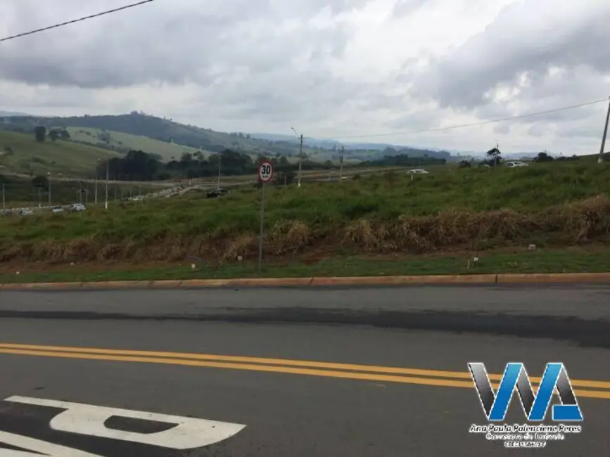 Foto 2 de Terreno / Lote à venda, 209m2 em Braganca Paulista - SP
