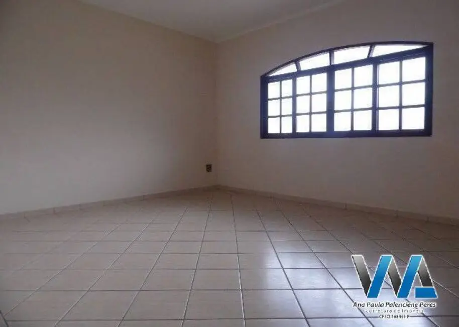 Casa com 5 quartos à venda, 230m2 em Jardim das Laranjeiras, Braganca Paulista - SP - imagem 3 Foto 3 de Casa com 5 quartos à venda, 230m2 em Jardim das Laranjeiras, Braganca Paulista - SP