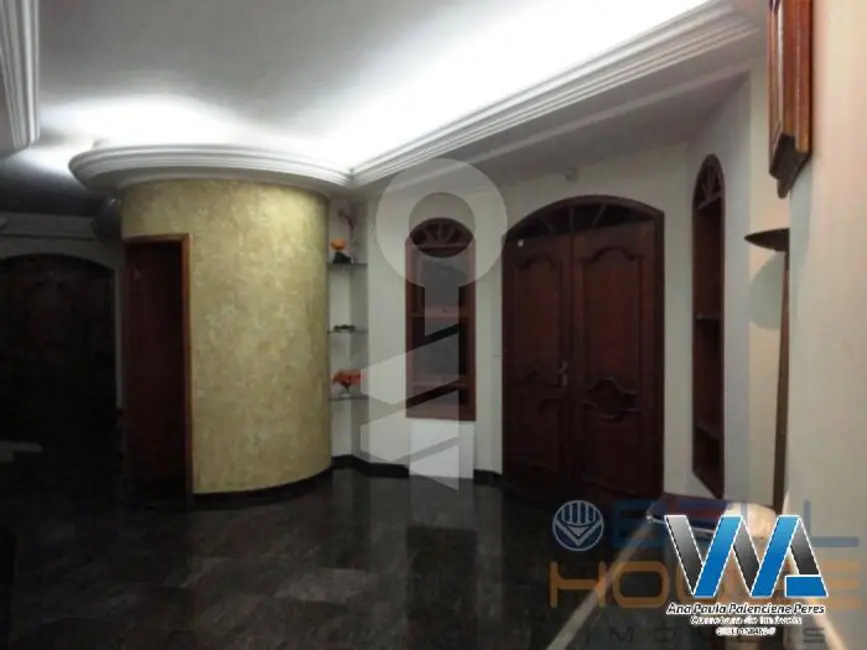 Casa com 6 quartos à venda e para alugar, 580m2 em Vila Pires, Santo Andre - SP - imagem 9 Foto 9 de Casa com 6 quartos à venda e para alugar, 580m2 em Vila Pires, Santo Andre - SP