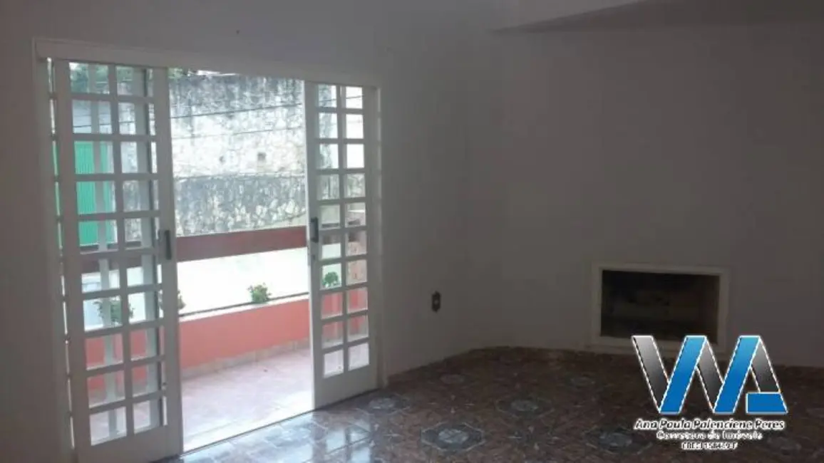 Foto 6 de Casa com 3 quartos à venda, 190m2 em Jardim do Lago, Atibaia - SP