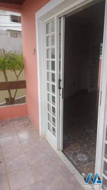 Foto 9 de Casa com 3 quartos à venda, 190m2 em Jardim do Lago, Atibaia - SP