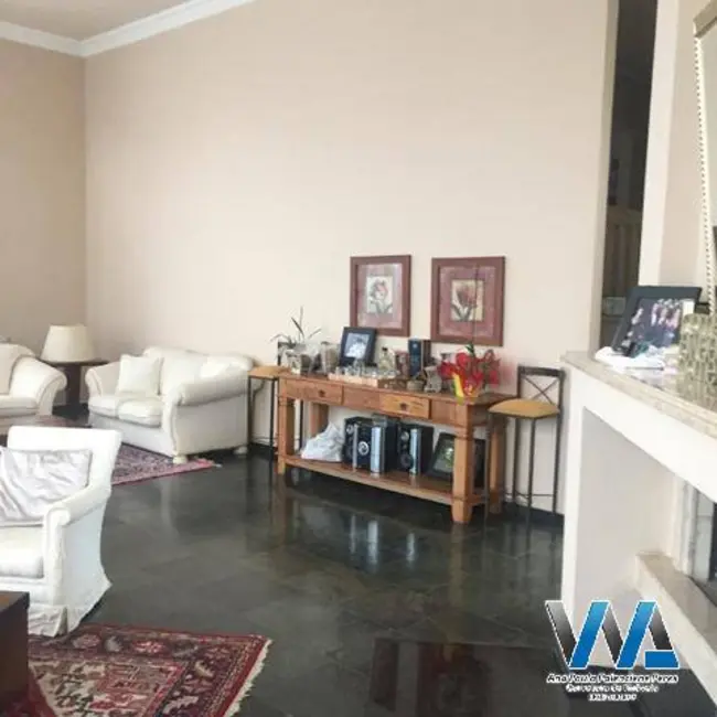 Casa com 4 quartos à venda, 320m2 em Jardim Santa Rita de Cássia, Braganca Paulista - SP - imagem 7 Foto 7 de Casa com 4 quartos à venda, 320m2 em Jardim Santa Rita de Cássia, Braganca Paulista - SP