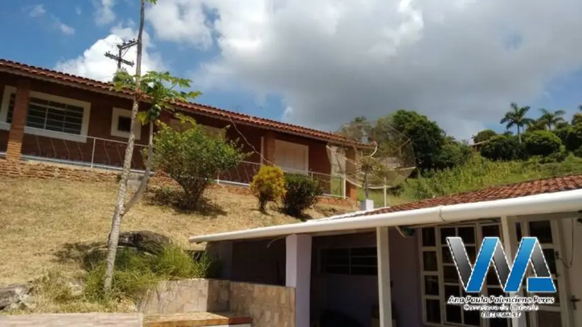 Casa com 3 quartos à venda, 430m2 em Pinhalzinho - SP - imagem 3 Foto 3 de Casa com 3 quartos à venda, 430m2 em Pinhalzinho - SP
