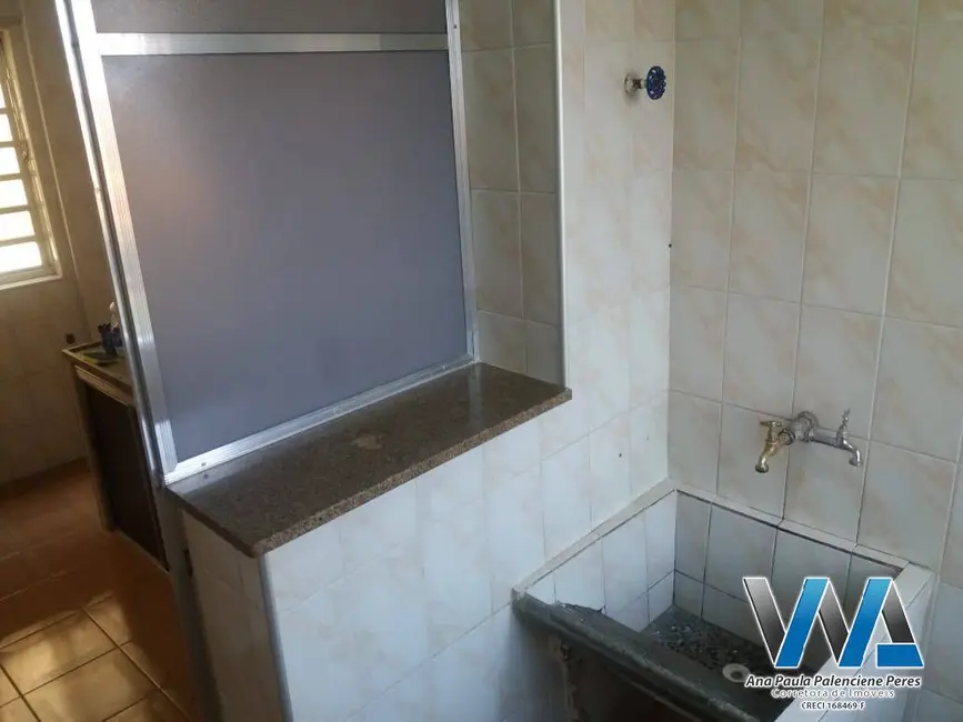 Foto 3 de Apartamento com 2 quartos à venda, 42m2 em Conjunto Habitacional Saada Nader Abi Chedid, Braganca Paulista - SP