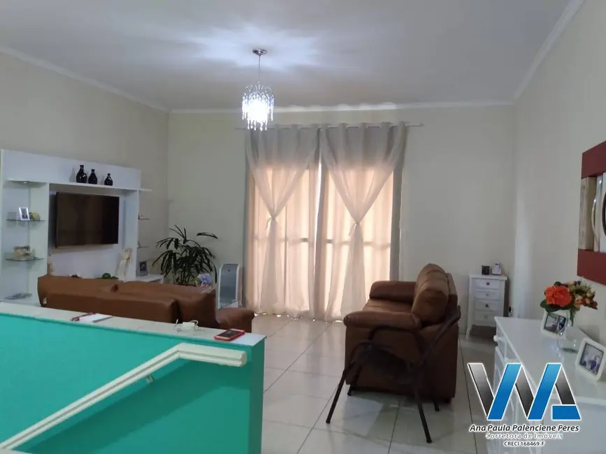 Foto 1 de Casa com 2 quartos à venda, 136m2 em Braganca Paulista - SP