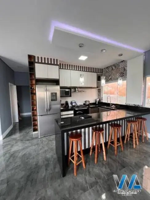 Foto 2 de Casa com 3 quartos à venda, 289m2 em Jardim América, Braganca Paulista - SP