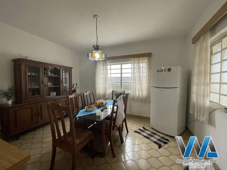 Foto 4 de Casa com 5 quartos à venda, 217m2 em Aparecida, Braganca Paulista - SP