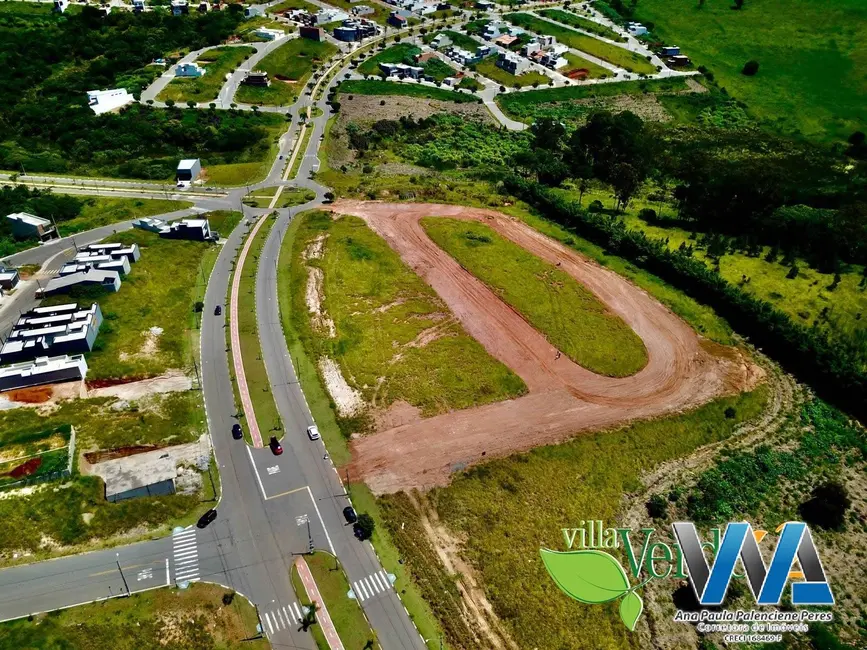 Foto 1 de Terreno / Lote à venda, 140m2 em Braganca Paulista - SP
