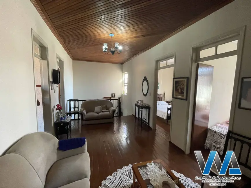 Foto 1 de Casa com 4 quartos à venda, 175m2 em Centro, Braganca Paulista - SP