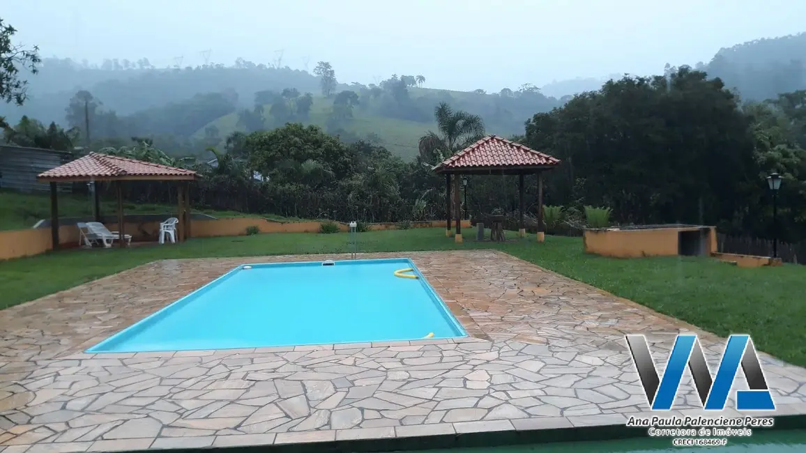 Sítio / Rancho com 6 quartos à venda, 520m2 em Braganca Paulista - SP - imagem 4 Foto 4 de Sítio / Rancho com 6 quartos à venda, 520m2 em Braganca Paulista - SP