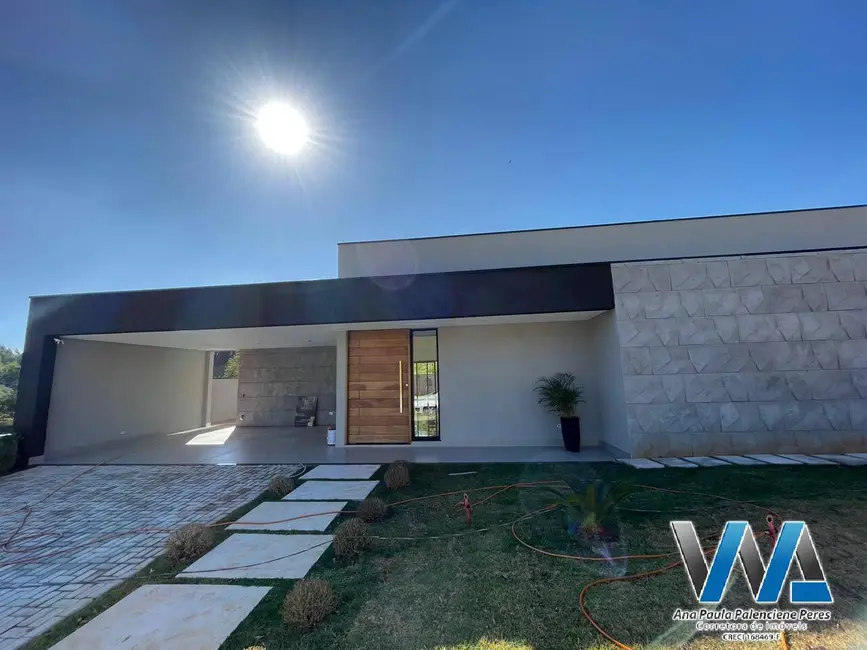 Casa de Condomínio com 3 quartos à venda, 255m2 em Condomínio Terras de Santa Cruz, Braganca Paulista - SP - imagem 2 Foto 2 de Casa de Condomínio com 3 quartos à venda, 255m2 em Condomínio Terras de Santa Cruz, Braganca Paulista - SP