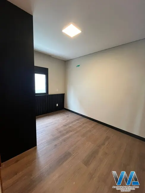 Foto 9 de Casa de Condomínio com 3 quartos à venda, 200m2 em Condomínio Residencial Campos do Conde, Braganca Paulista - SP