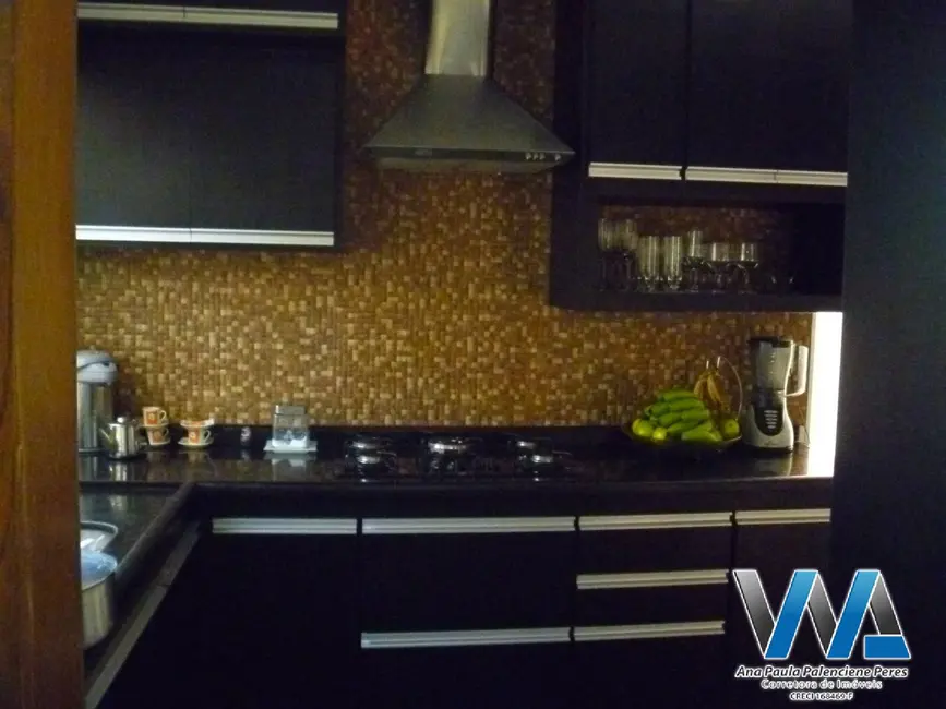 Foto 6 de Casa com 3 quartos à venda, 890m2 em Loteamento Vale das Flores, Atibaia - SP