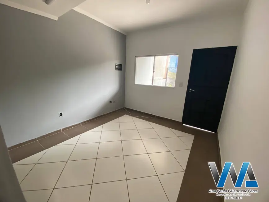 Foto 2 de Casa com 2 quartos à venda, 75m2 em Braganca Paulista - SP