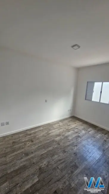 Casa de Condomínio com 3 quartos para alugar, 150m2 em Braganca Paulista - SP - imagem 7 Foto 7 de Casa de Condomínio com 3 quartos para alugar, 150m2 em Braganca Paulista - SP