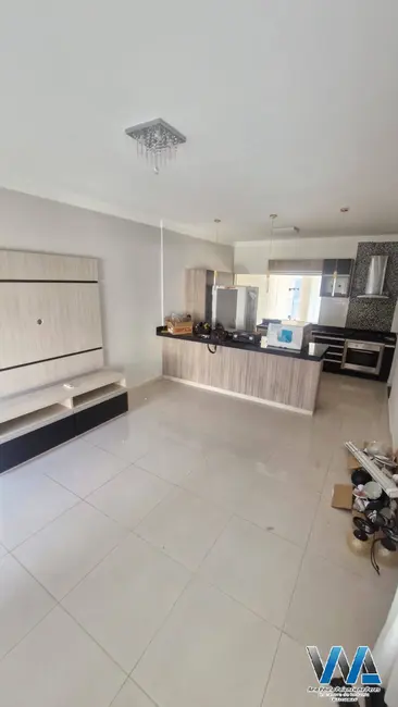 Casa de Condomínio com 3 quartos para alugar, 170m2 em Braganca Paulista - SP - imagem 3 Foto 3 de Casa de Condomínio com 3 quartos para alugar, 170m2 em Braganca Paulista - SP