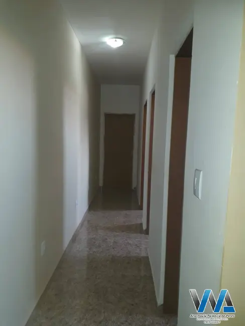 Casa com 3 quartos à venda em Tanque, Atibaia - SP - imagem 9 Foto 9 de Casa com 3 quartos à venda em Tanque, Atibaia - SP