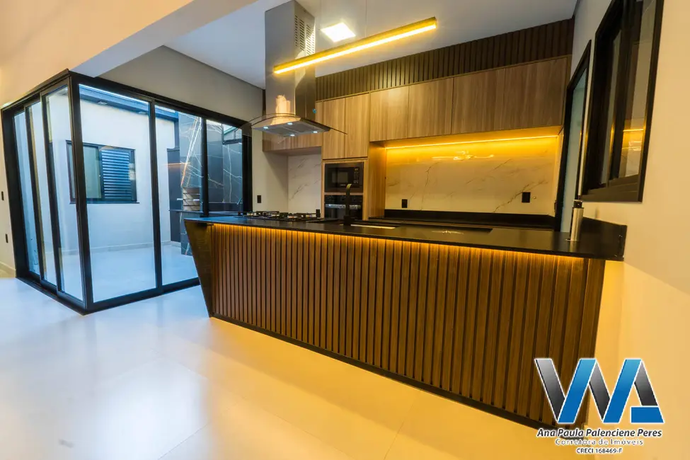 Casa com 3 quartos à venda, 121m2 em Braganca Paulista - SP - imagem 3 Foto 3 de Casa com 3 quartos à venda, 121m2 em Braganca Paulista - SP
