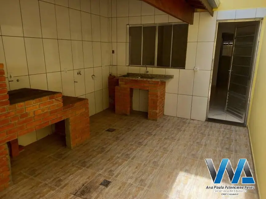 Casa com 2 quartos à venda, 75m2 em Jardim Águas Claras, Braganca Paulista - SP - imagem 4 Foto 4 de Casa com 2 quartos à venda, 75m2 em Jardim Águas Claras, Braganca Paulista - SP