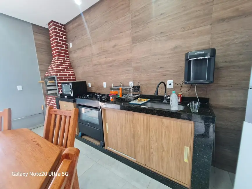 Casa com 4 quartos à venda, 272m2 em Salinopolis - PA - imagem 3 Foto 3 de Casa com 4 quartos à venda, 272m2 em Salinopolis - PA