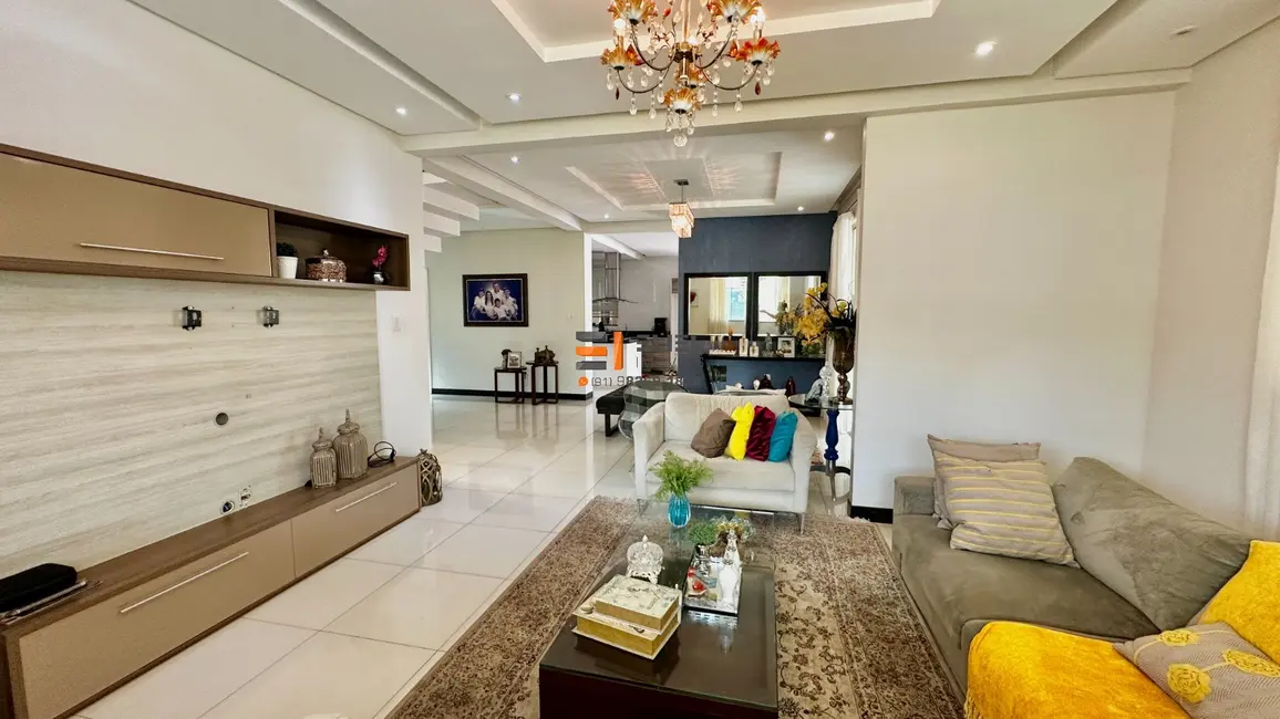 Foto 4 de Casa com 4 quartos à venda, 600m2 em Estrela, Castanhal - PA